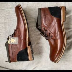 CREVO Ellerton Perforated Leather Chukka